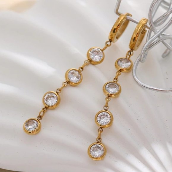 NEW 18K Gold Plated Diamond Drop Hoop Earrings - Picture 1 of 4